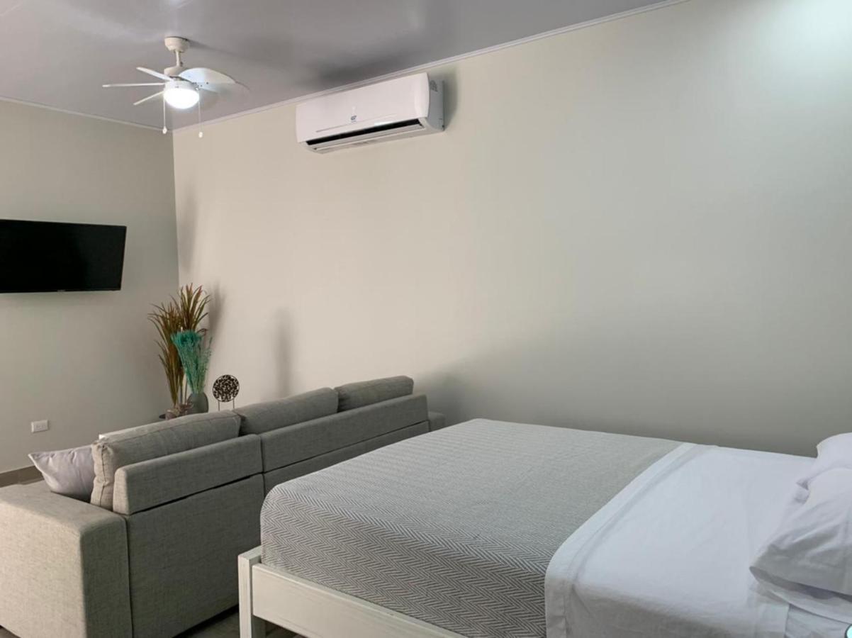 Apartamentos Ganesha Jacó Екстериор снимка