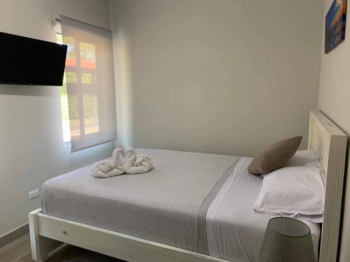 Apartamentos Ganesha Jacó Екстериор снимка